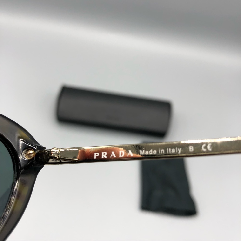 PRADA GLASSES - Picture 5 of 8